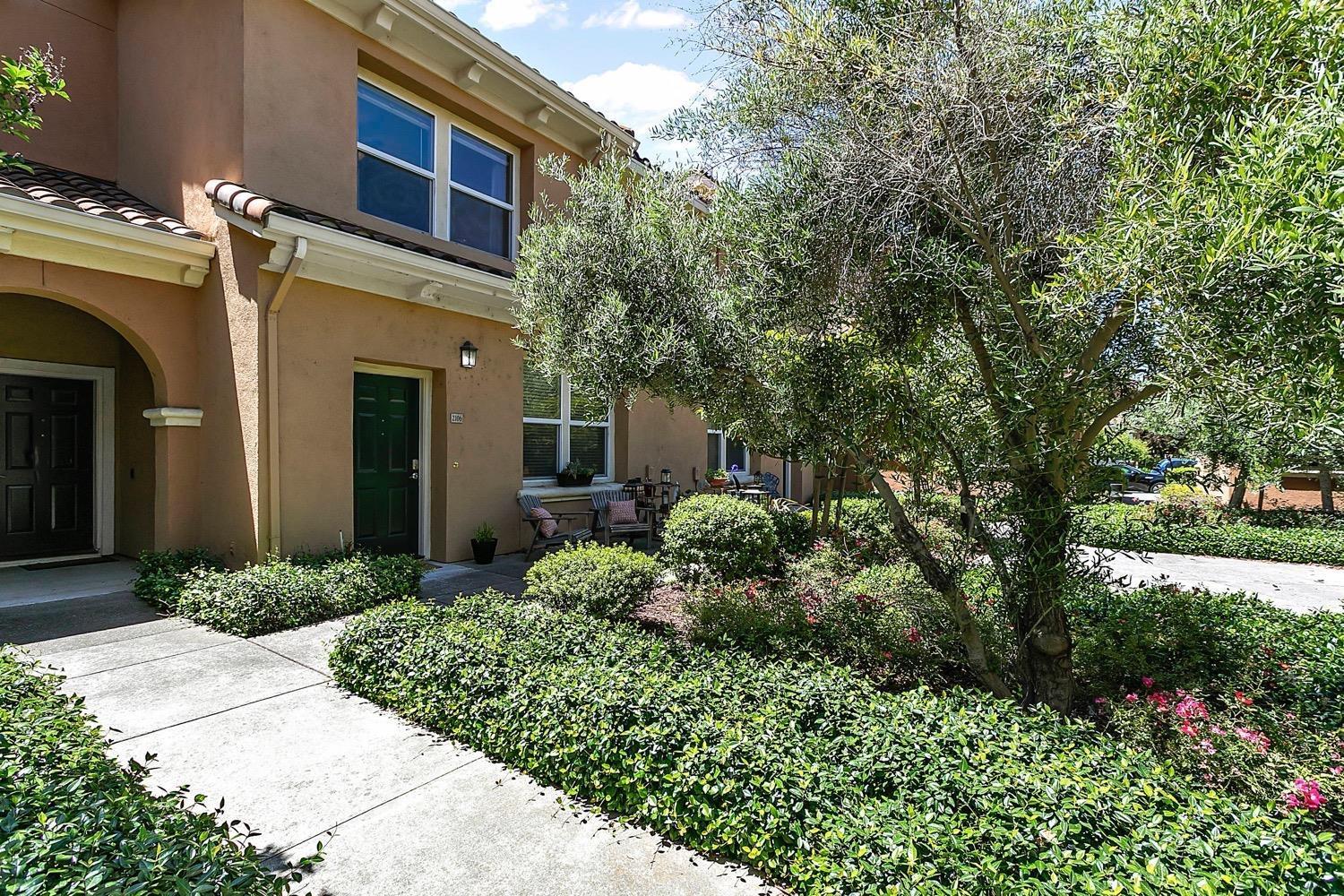 4800 Westlake 2106, 224079493, Sacramento, Condominium,  for sale, Johnny Stockert, Royal Real Estate